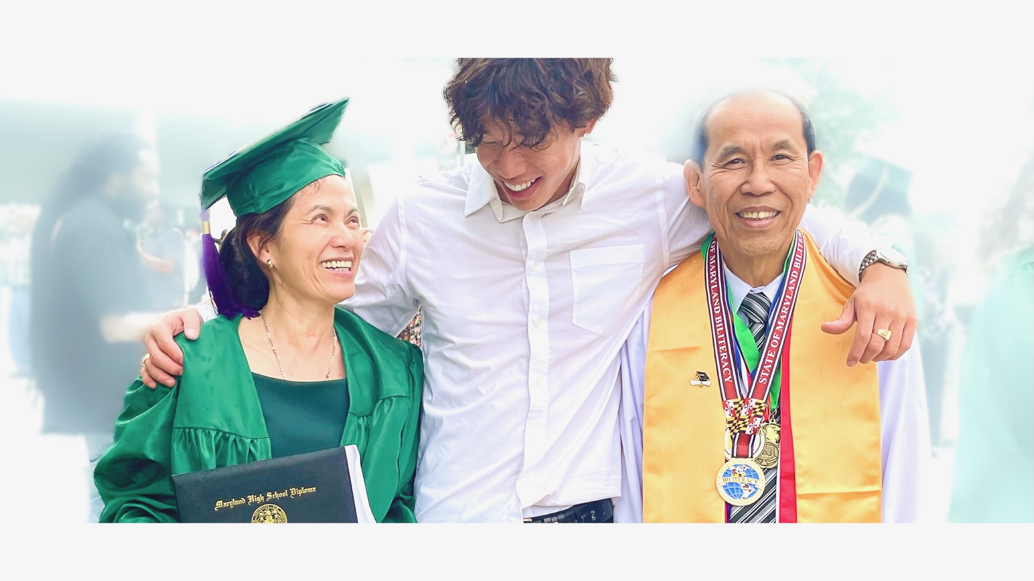 Giang Anh Vu with her parents